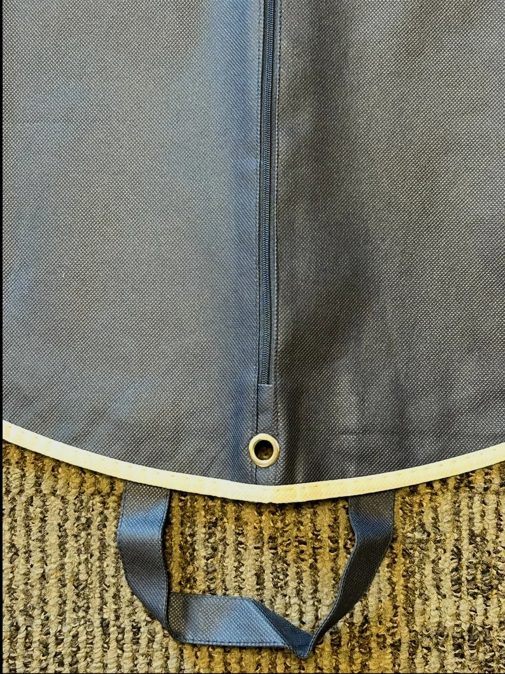 Oscar de la Renta • Garment Bag